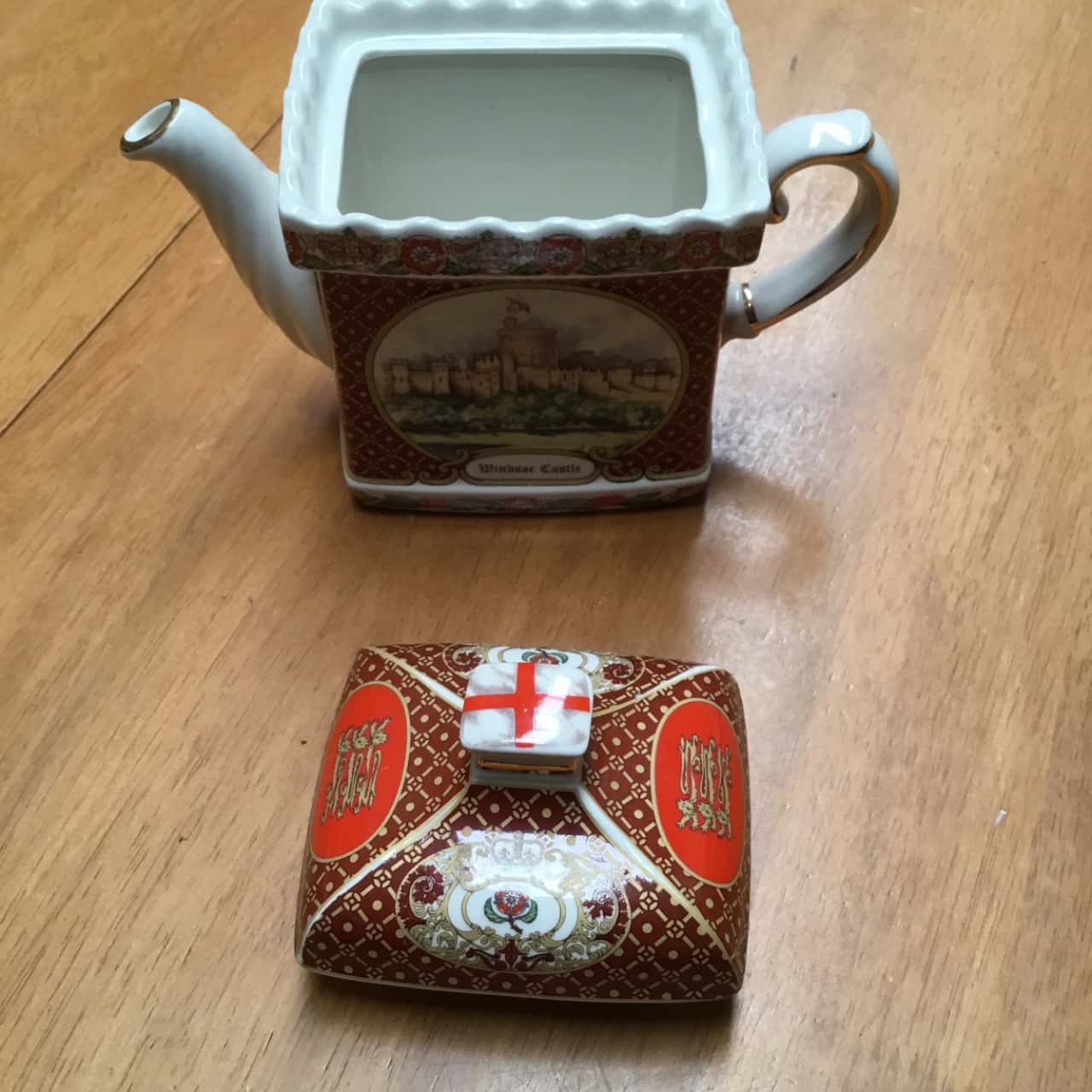 Vintage James Sadler Windsor Castle Red Tea Pot & Lid With Gold Trim