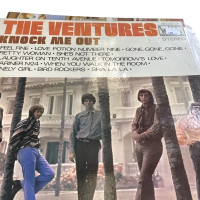 The Ventures Knock me Out