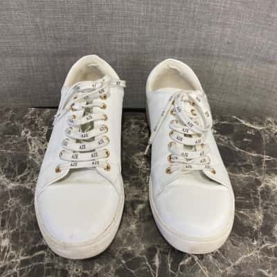 AJE Womens  Size 40 Sneakers White 