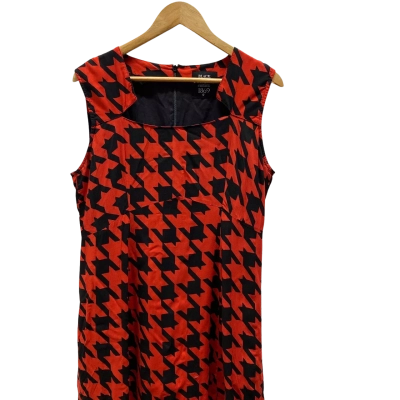 Black Friday Womens  Size 12  Red Pattern Dress
