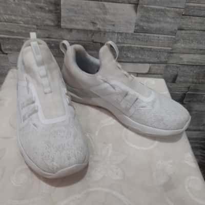 Under Armour Unisex Size 11.5 White Project Rock Shoes