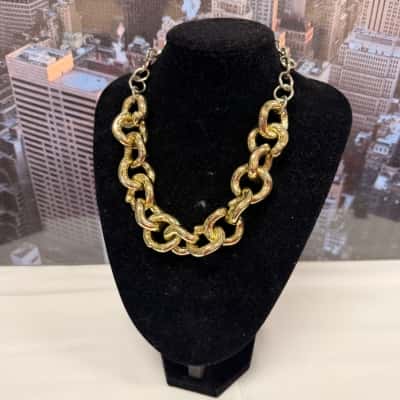 Witchery   Gold Tone Heavy Chain Link Necklace. 