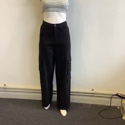 BNWT Bayse Women's Size 8 Karta Cargo Denim Black
