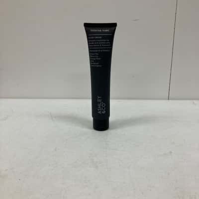 Ashley & Co Soothe Tube Parakeets & Pearls Hand Cream