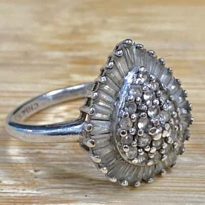 Sterling Silver Teardrop Diamante Ring (Stamped 925)