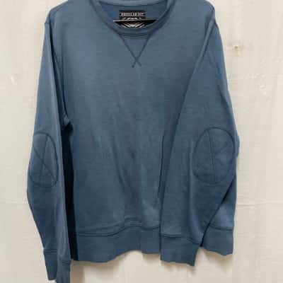  Men’s Sweatshirt