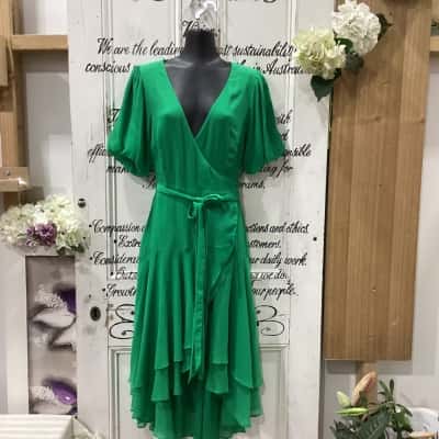 Portmans Brand! BNWT RRP $ 169.95! GORGEOUS SHORT SLEEVE WRAP MIDI DRESS! Womens  Size 8 Midi Dress / Short Sleeve Dress  / Wrap Dress Green 