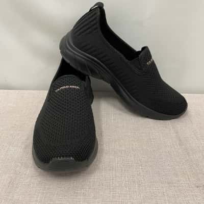 U.S. Polo Assn. Women's Slip On Shoes Size US7.5 Black  