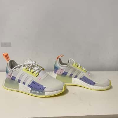 Adidas Mens Multicolor Size 3.5 Sneakers 