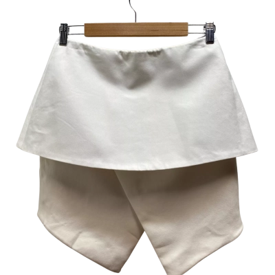 Cameo Womens  Size 8 White Skirt
