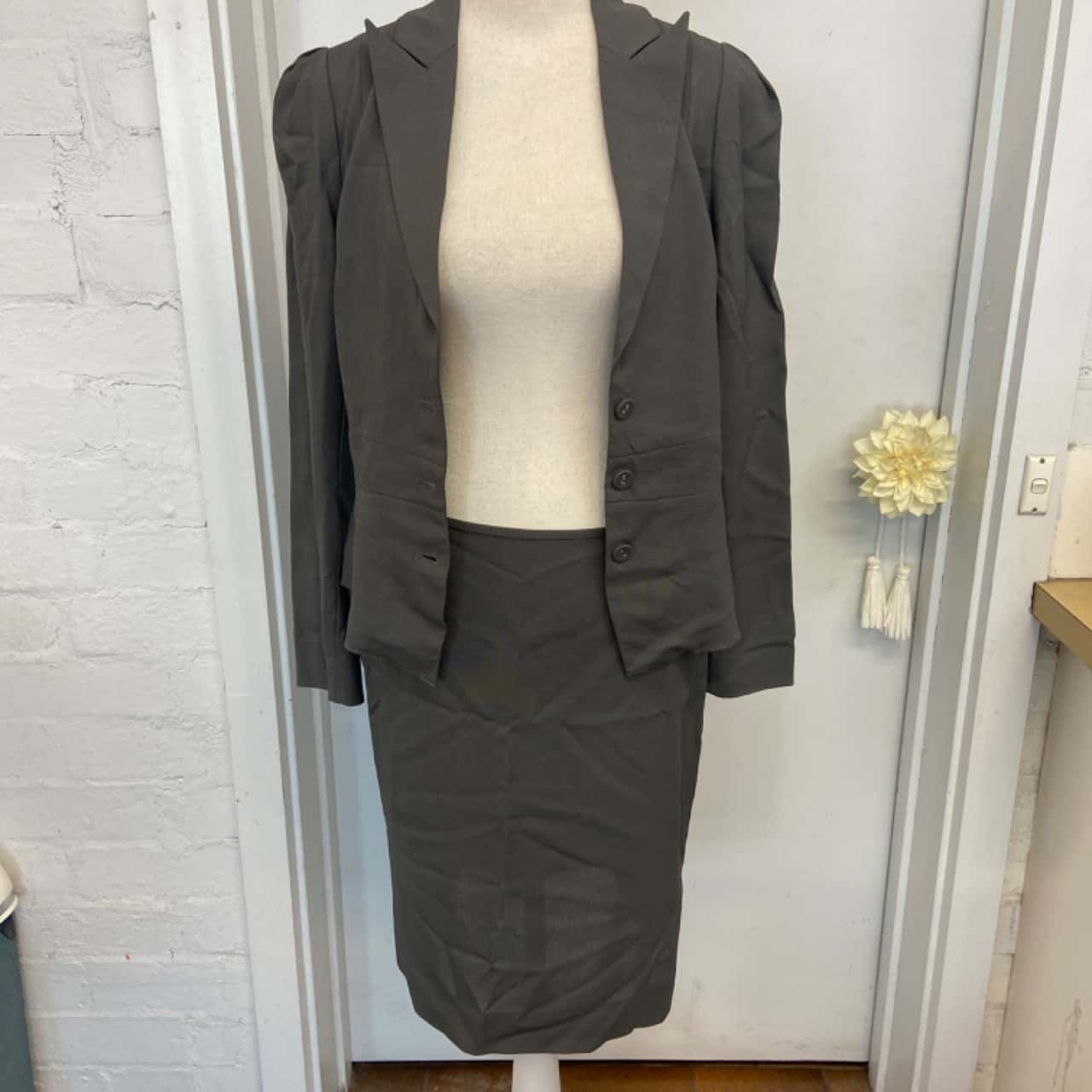 GAY GIANO Size 36 Black Solid Wool Blend Notch Lapel Coat main image 0