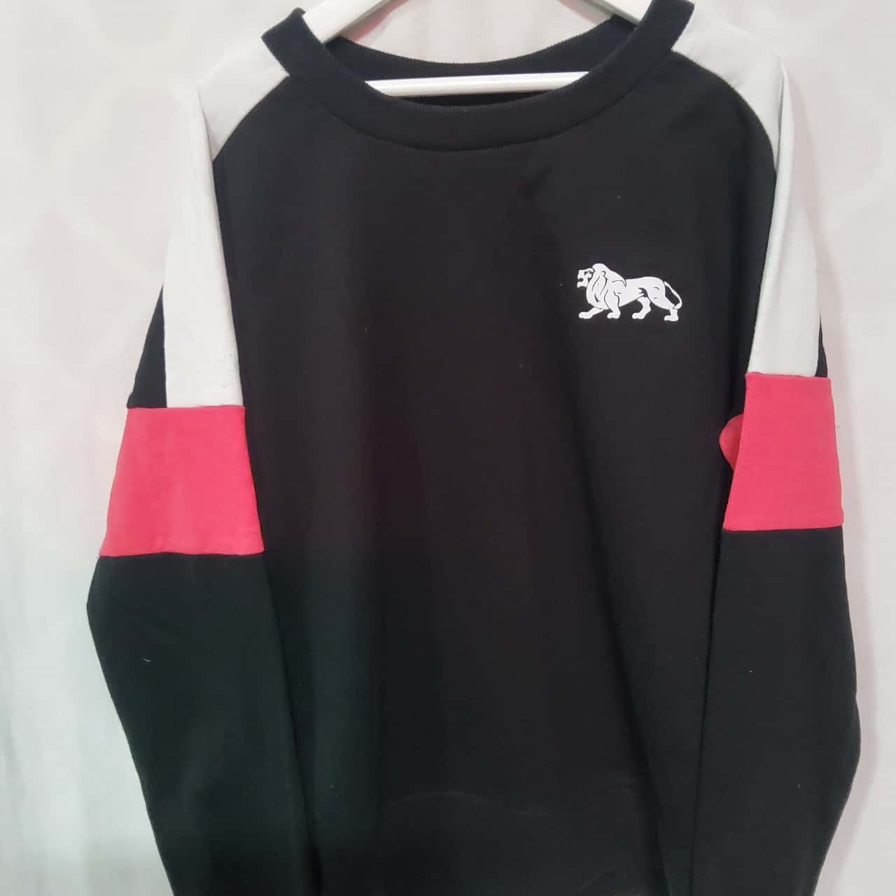 Lonsdale Kids Size 12 Jumper Black /Red/White