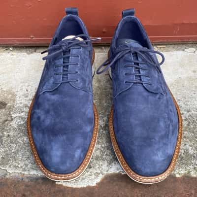 Ecco Mens Size 8.5 Night Sky Blue Suede Shoes
