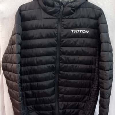Unisex Mitsubishi Size S Puffer Jacket Black  