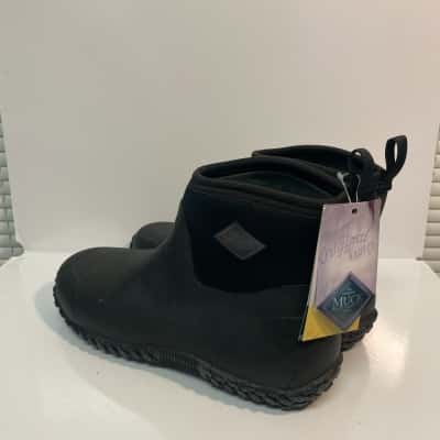The Original MUCK boots - Waterproof and cold Rated - black (US14) NEW