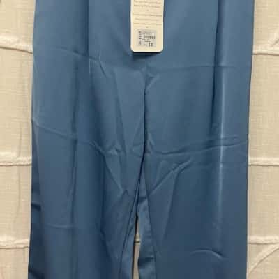 Motto Womens  Size 10 Ankle Length Pants Blue 