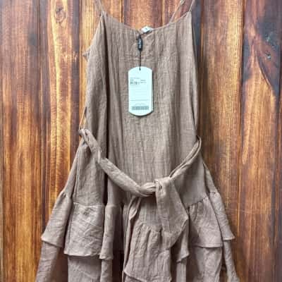 Pilgrim  Size M Brown  dress new 