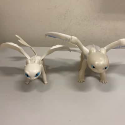 How To Train Your Dragon Light Fury Figure (Set Of 2)