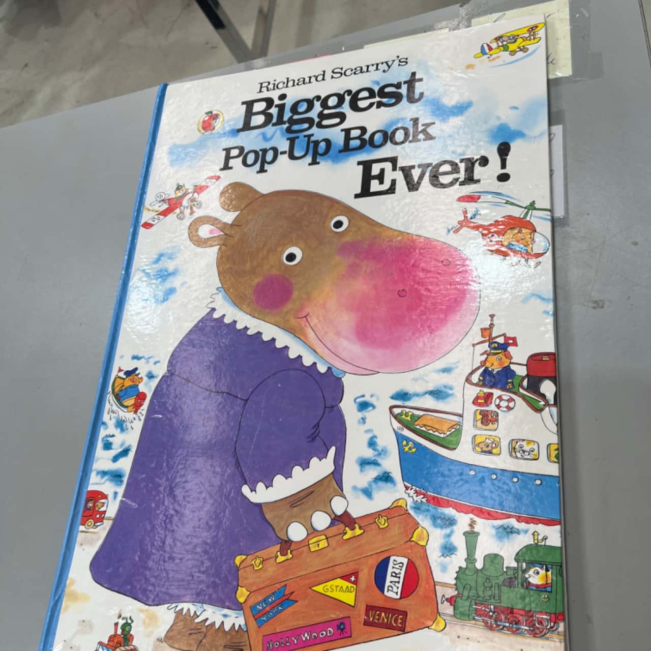 richard-scarrys-biggest-pop-up-book-ever