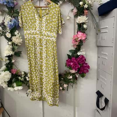 Boden Size Au8(uk10)Chartreuse Polka Dot