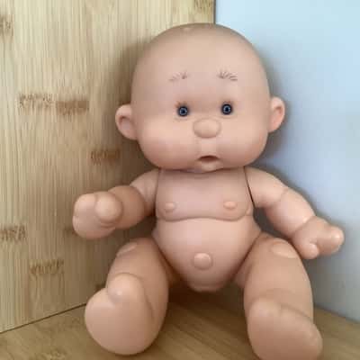 Gadir arte sanal. Vintage Anatomically Correct Doll. 