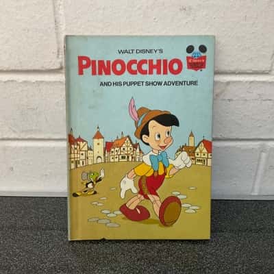 Pinocchio And His Puppet Show Adventure by Walt Disney Productions (B21)