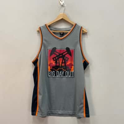 Vintage 2009 Big Day Out  Mens  Size L Singlet  Grey 
