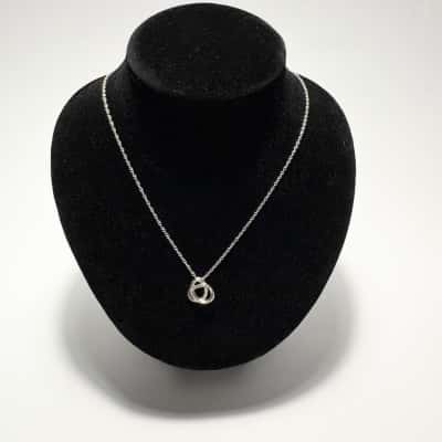 925 Sterling Silver Fine Crystal Celtic Knot Pendant Necklace 