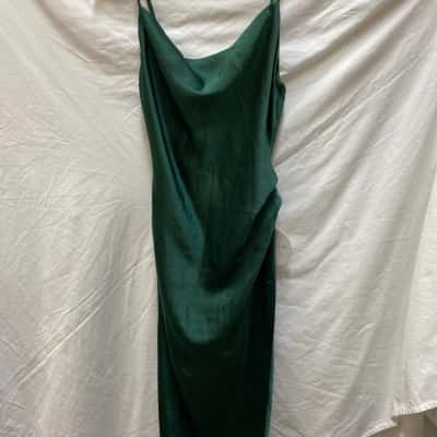 Pilgrim Womens  Size 8 Maxi Dress Green 