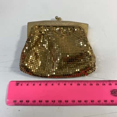 Women’s Glomesh purse