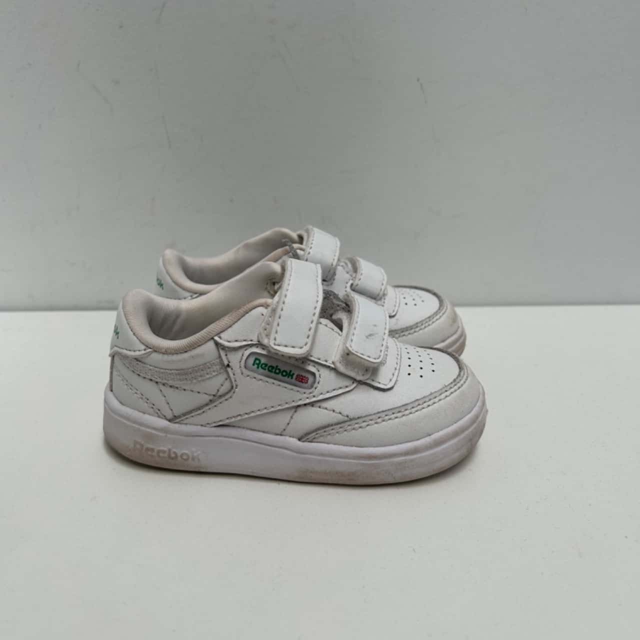 Reebok Kids Size 4.5/EU 21 Trainers