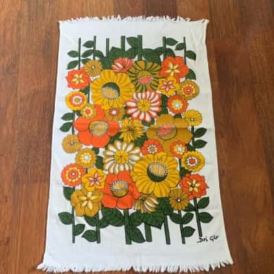 Retro 1960s/70s Flower Power Tea Towel