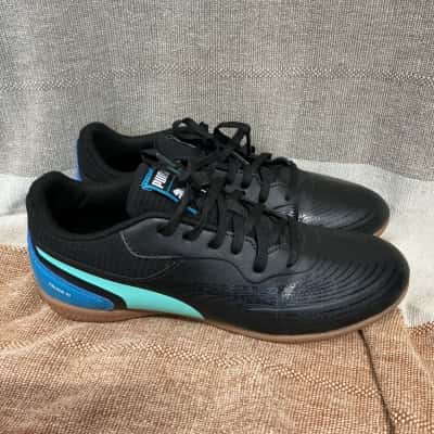 Puma Womens  Size 5 Sneakers Black  / Blue / Pattern 