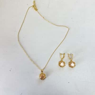 925 Sterling Silver Gold Plated Jewelry Set With Distinctive Sunflower Inspired Design Earrings & Necklace Set