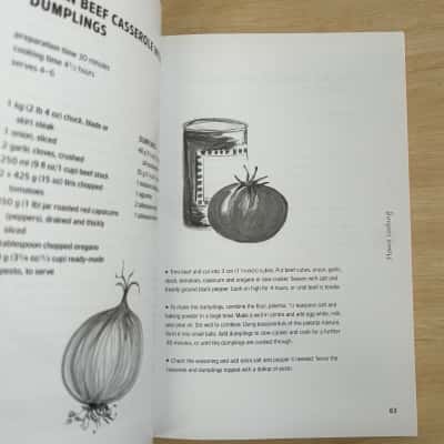 Slow Cookers, More than 100 easy recipes 