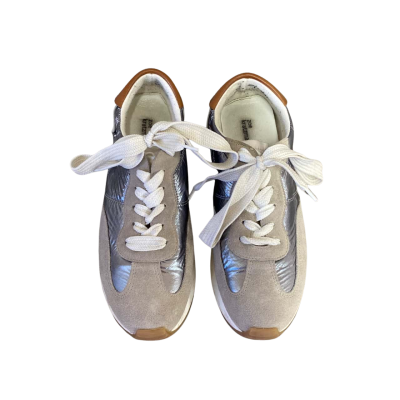 Zoe Kratzmann Womens  Size 38 Sneakers Grey / Silver 