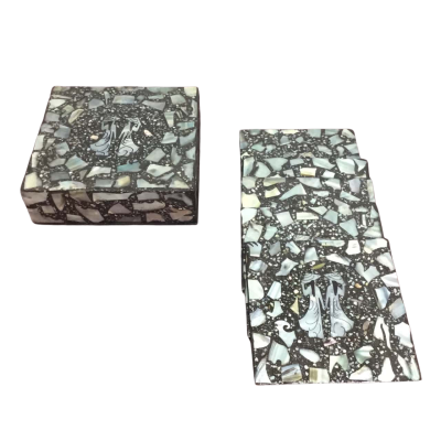 Square glass p'mate. 15 X 15 CM. Multicoloured