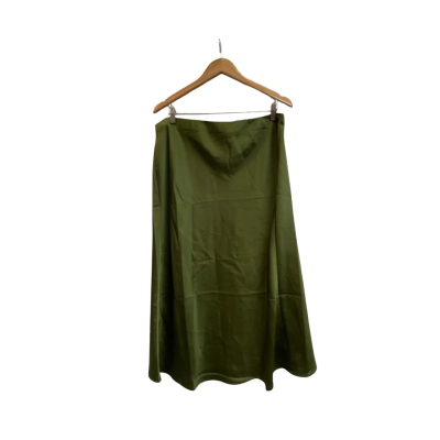 Evergreen clothing  Womens  Size 18 Green skirt