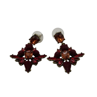  Women's Maroon / Red earrings 