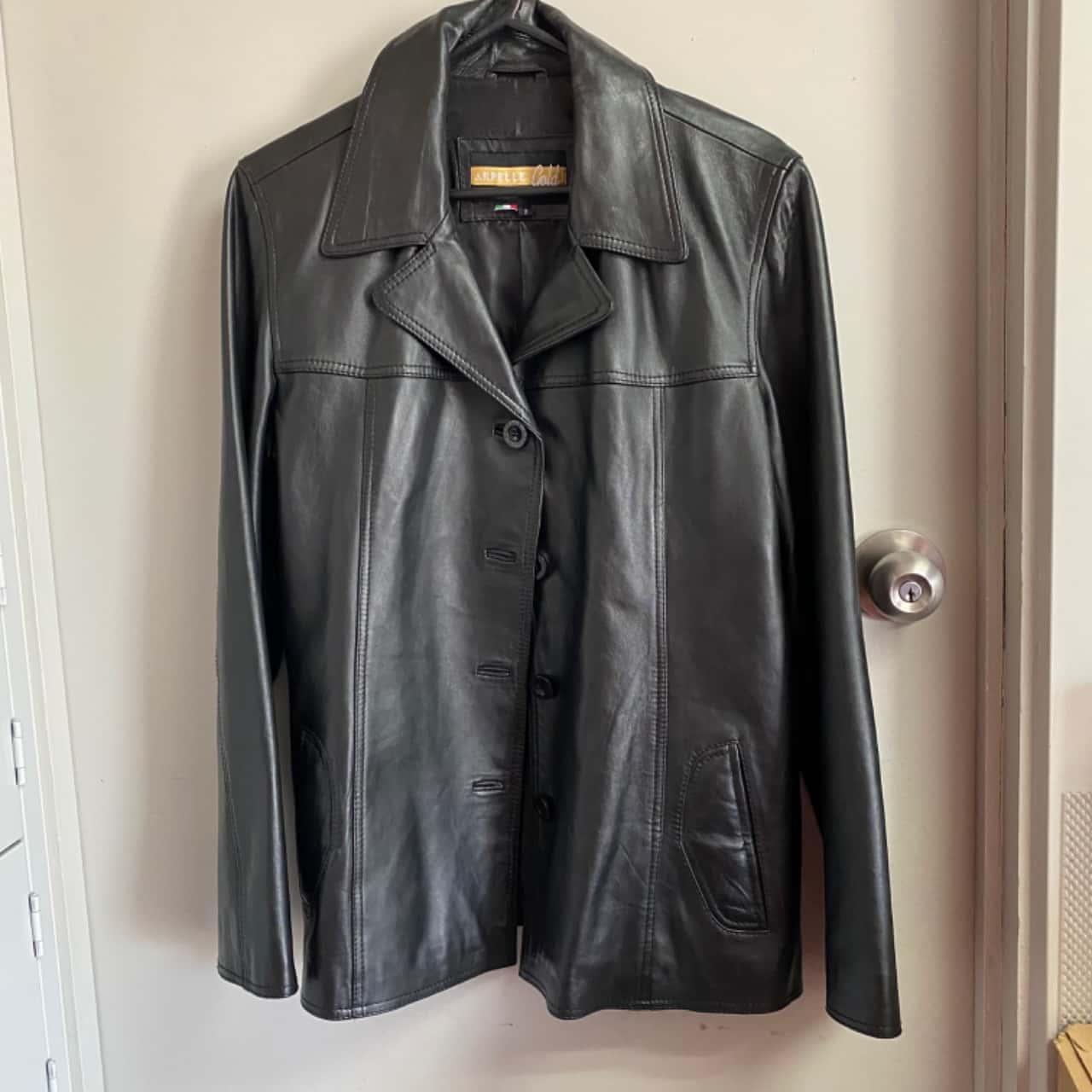 Womens Black Leather Jacket Size 14 Buttoned front