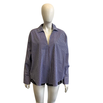 C&M Camilla and Marc Women's Size 12 Ashworth Shirting Deep V Top Blue & White 