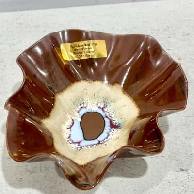 Handcrafted Pottery Glazed Centre Wave Decorative Bowl