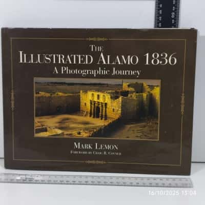 The Illustrated Alamo 1836 Book 