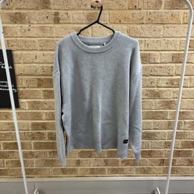 Fire trap London  Mens grey crew jumper Size L 