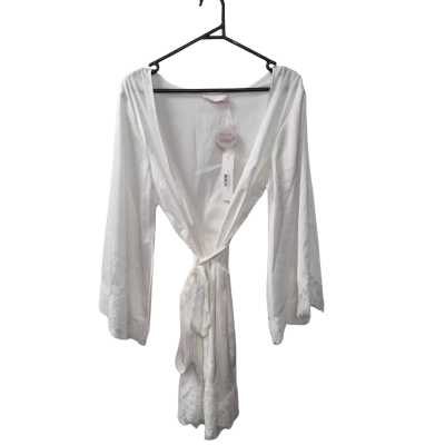 Homebodii Women's Size XS Short Dress Robe in White 