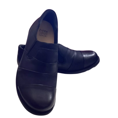 Ziera Womens  Size 40 Loafers Black  