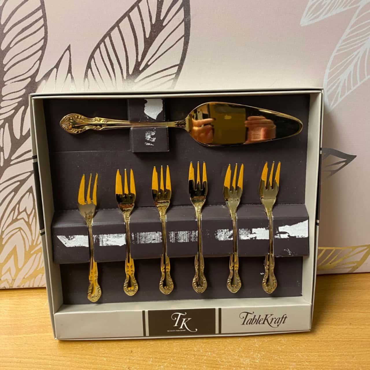 TableKraft gold plated cake server and forks