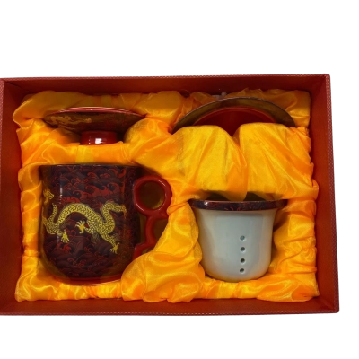 Jingdezhen Chinese Porcelain Red and Gold Dragon Tea Infuser Mug