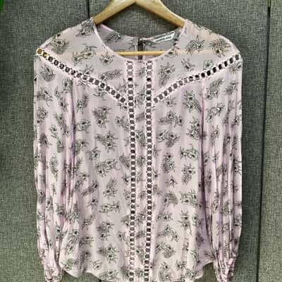 Country Road top  Size 4 Floral / Pink  