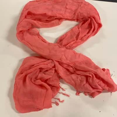 BNWT Decjuba Womens Scarf Pink  